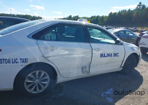 2016 Toyota Camry Hybrid Le из США, поврежденный, VIN 4T1BD1FK1GU178056